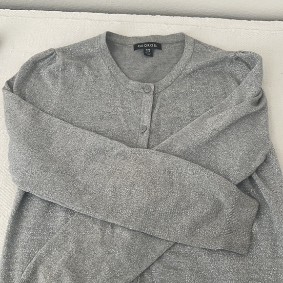 Sweater bundle - Picture 4 of 5